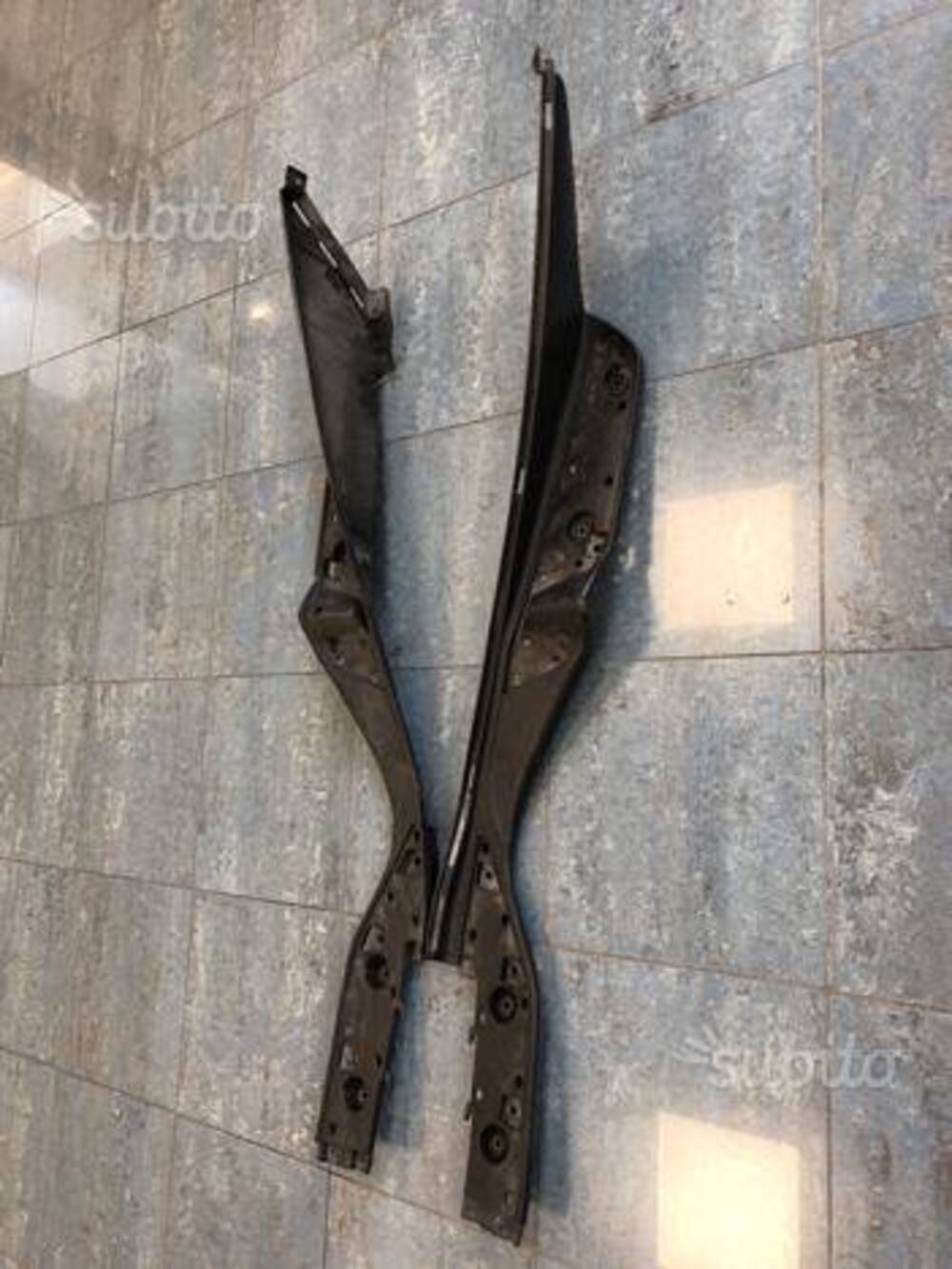 Pedane Suzuki Burgman 400 2003/06 (2)