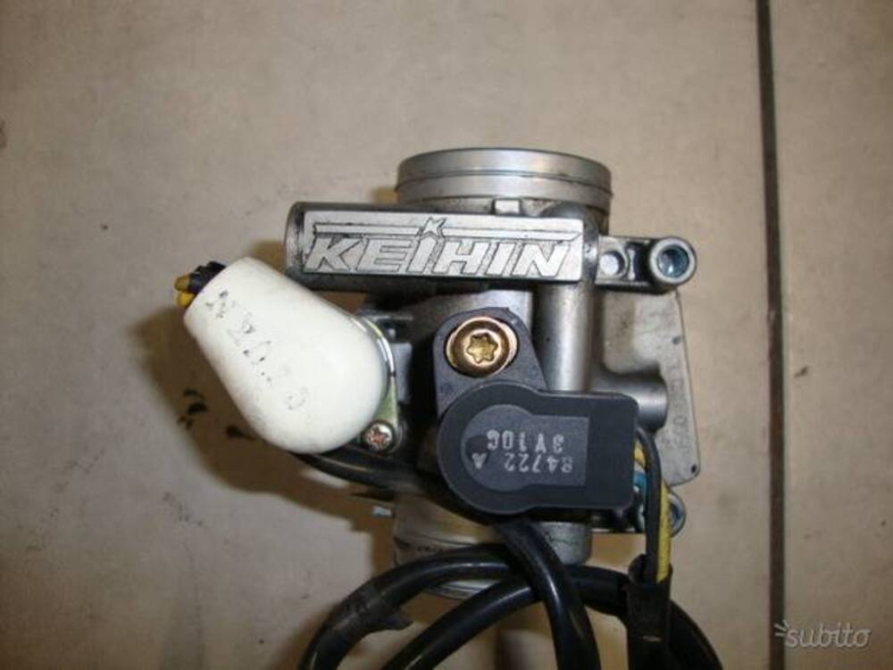 Suzuki burgman 400 anno 2003/06 parti motore (11)