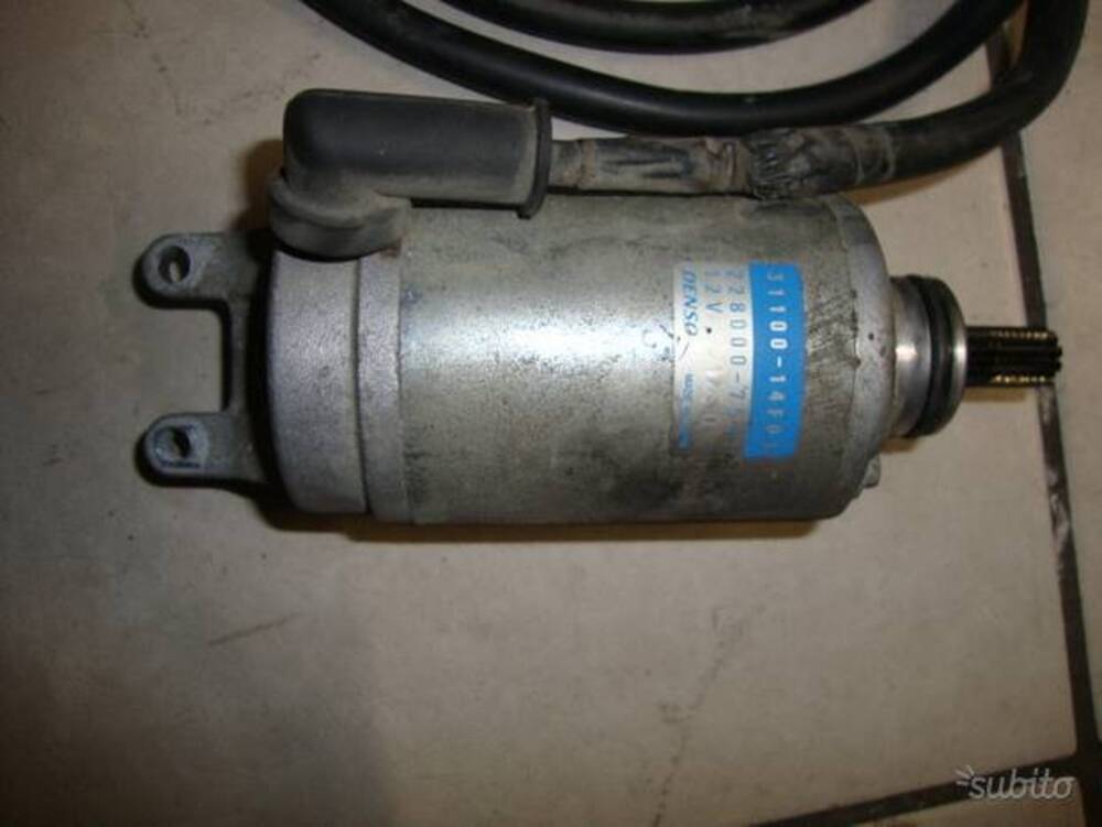 Suzuki burgman 400 anno 2003/06 parti motore (12)