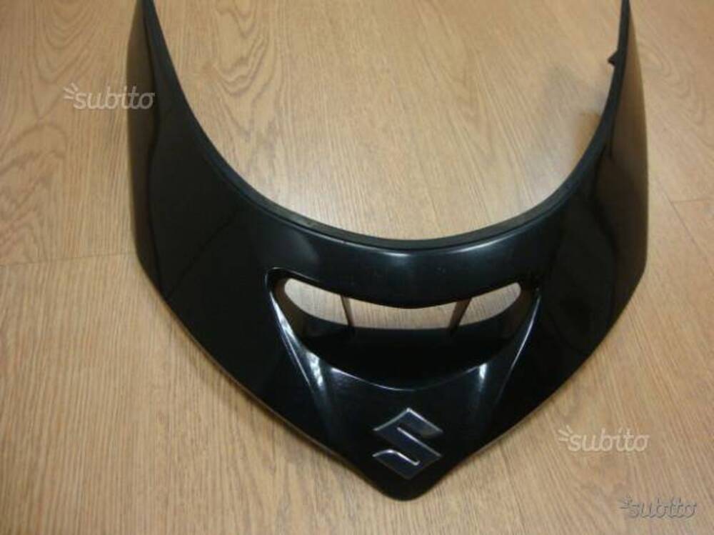 Scudo anteriore superiore Burgman 250-400 Suzuki (3)