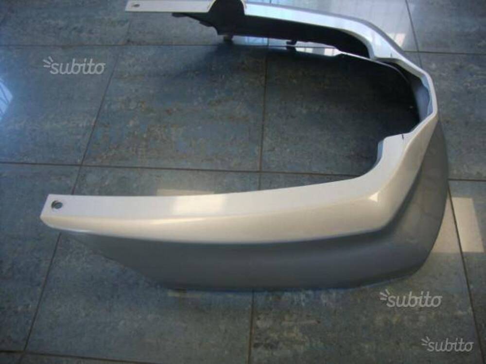 Coperchio inferiore Burgman 400 e 250 Suzuki (3)