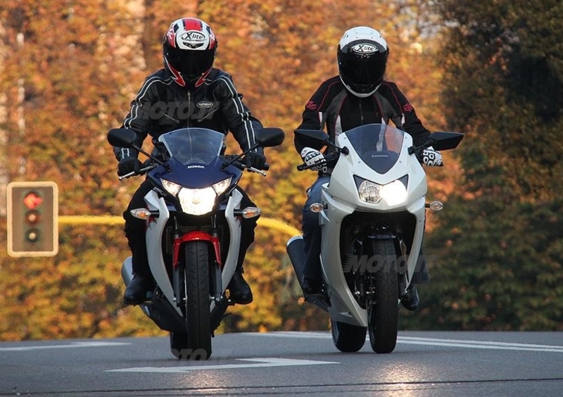 Honda CBR 250R VS Kawasaki Ninja 250R