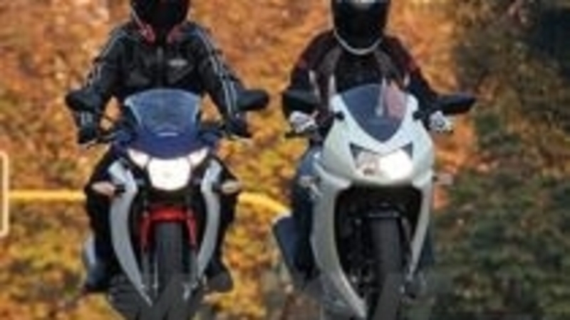 Honda CBR 250R VS Kawasaki Ninja 250R