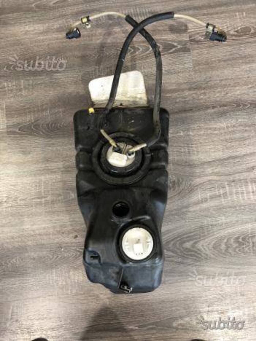 Serbatoio Beverly 400 2006/2007 Piaggio (2)