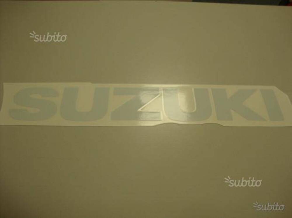 Adesivo "SUZUKI" per GSX-R600K4 K5