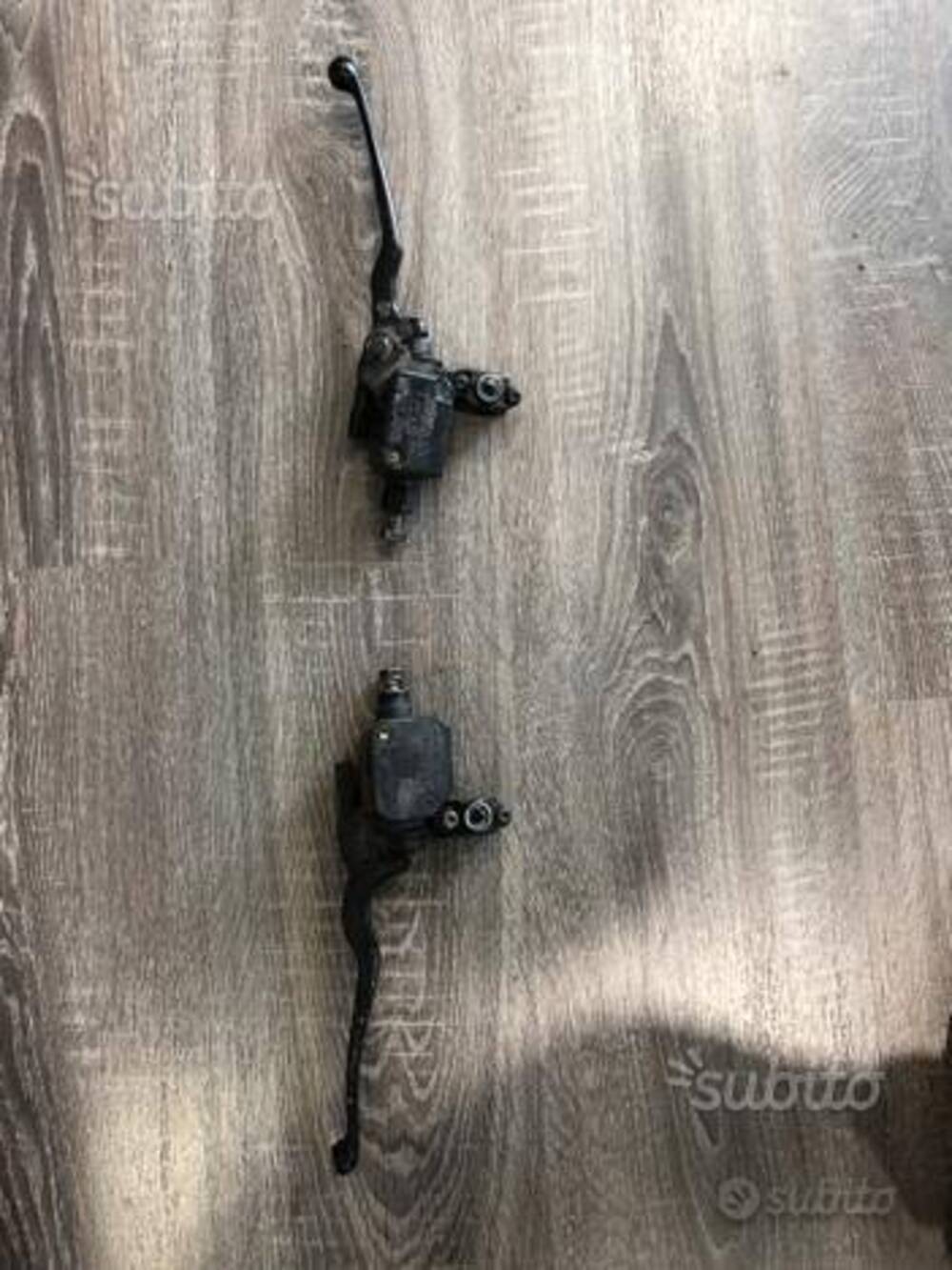 Pompe freno ant. e post. Beverly 400 06/07 Piaggio