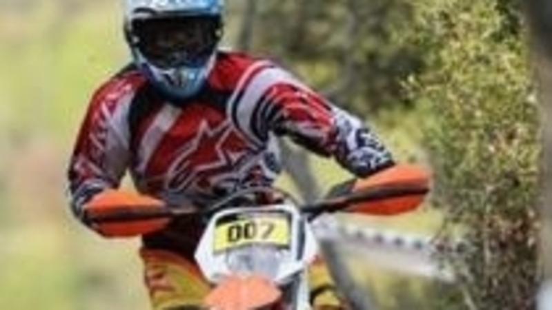 Carlos Checa, un &quot;toro&quot; anche nell&#039;enduro!