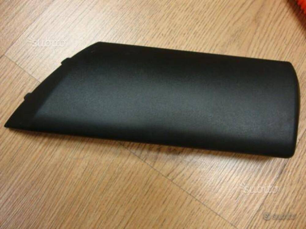 Pinna radiatore honda xl1000v 2004\07 (2)