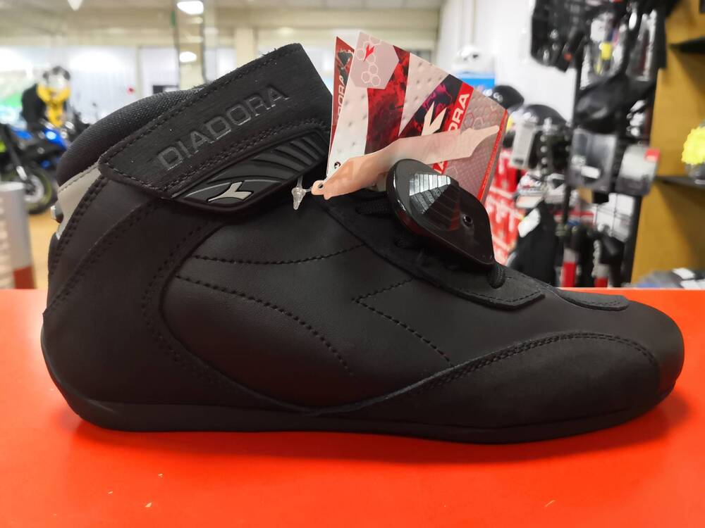 Scarpe Diadora Planet Nera uomo/donna TG.39