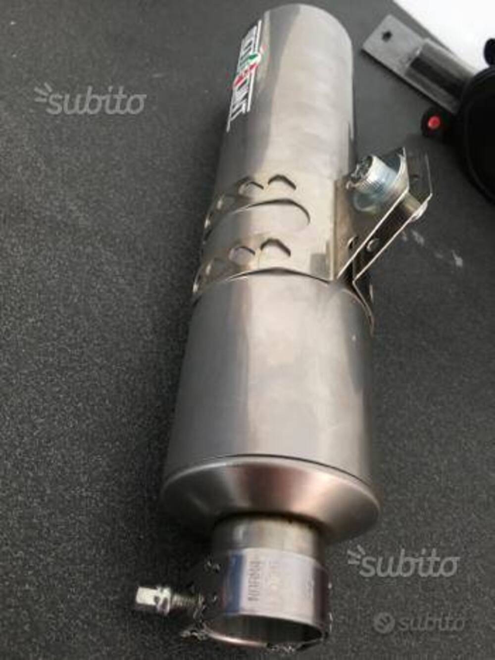 Silenziatore Racing per Brixton 125 Motopoint Racing (2)