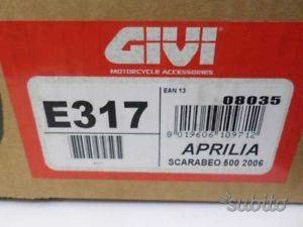 Attacco posteriore Givi per Aprilia Scarabeo 500