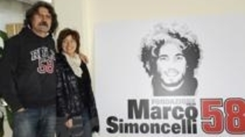 Presentata ufficialmente la Onlus &quot;Marco Simoncelli Fonda-zione&quot;