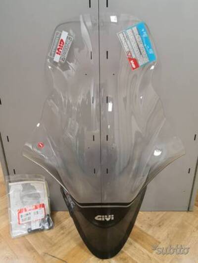 Parabrezza trasparente Honda PCX 125/150 alto Givi
