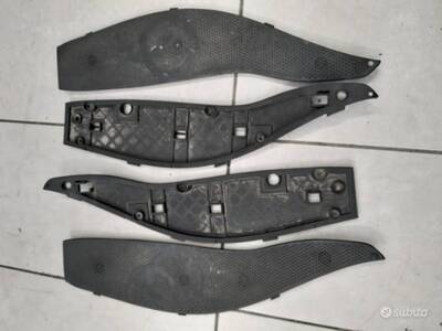 Pedane complete con tappettino Nexus 500 Gilera