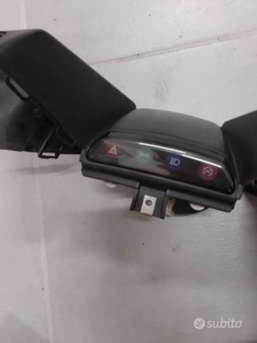 Carena manubrio Ant.+post. Nexus 500 Gilera (3)