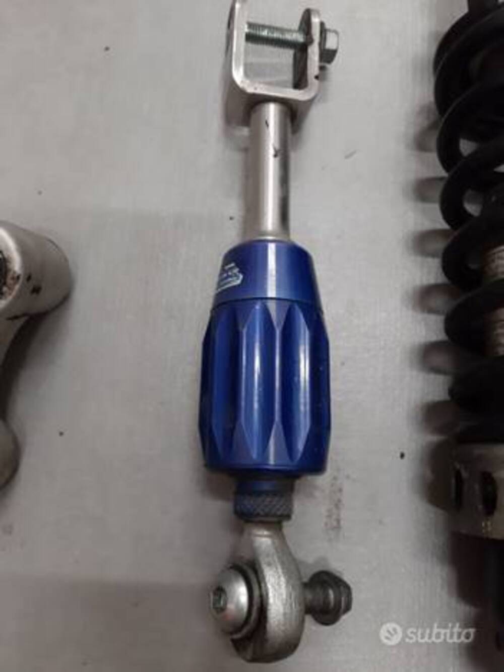 Mono ammortizzatore posteriore Nexus 500 2003 Gilera (4)