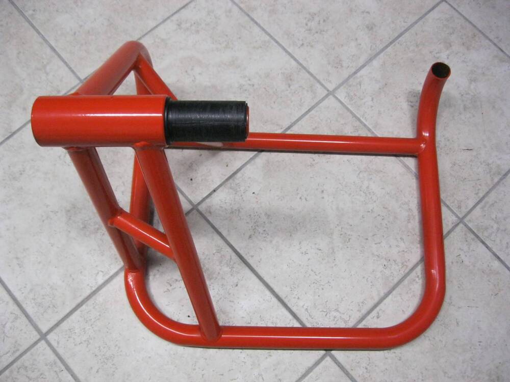 Cavalletto posteriore MV Agusta (4)