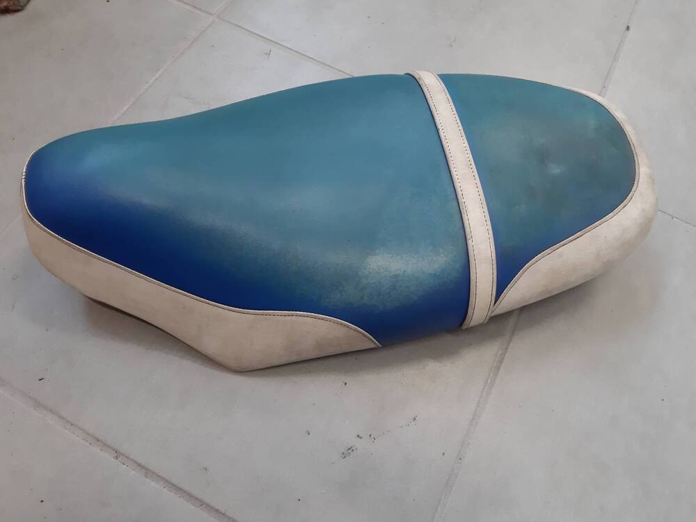 Sella Piaggio NRG 50 MC3 2003 (2)