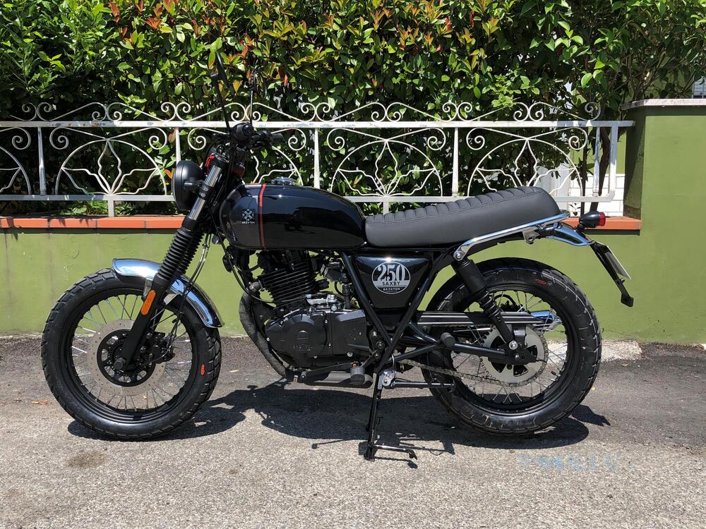 Brixton Motorcycles Cromwell 250 (2021 - 25) (5)