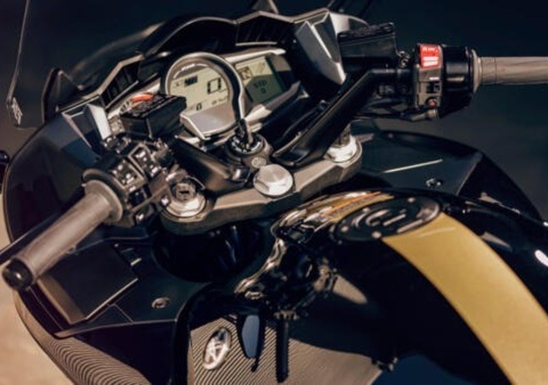 Yamaha FJR 1300 FJR 1300 AE Ultimate Edition (2019 - 20) (8)