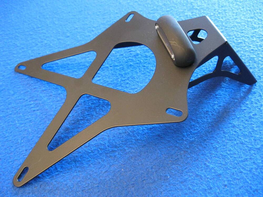 Porta targa racing De Pretto per Yamaha R1 '04