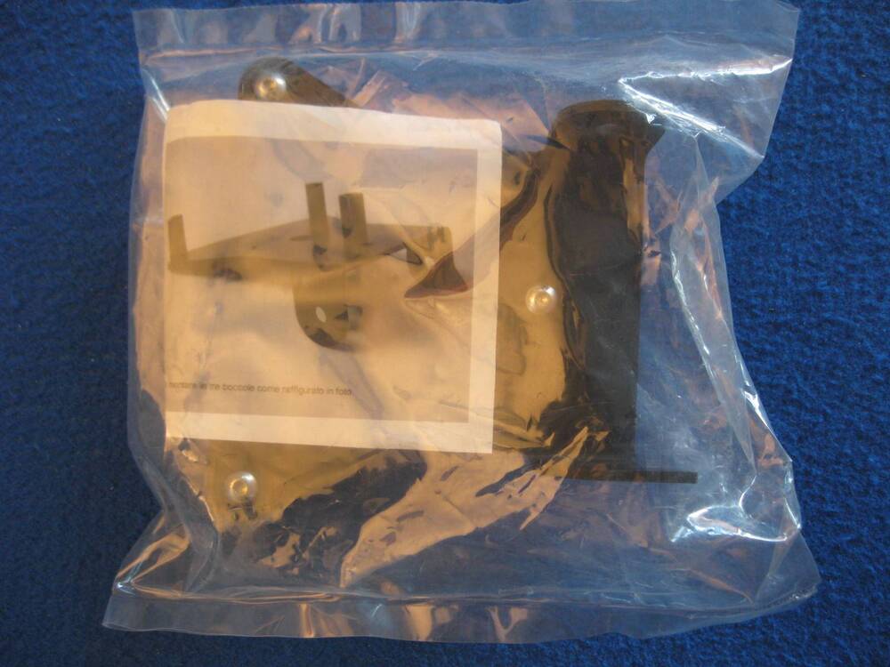 Porta targa regolabile MV Agusta Brutale (3)