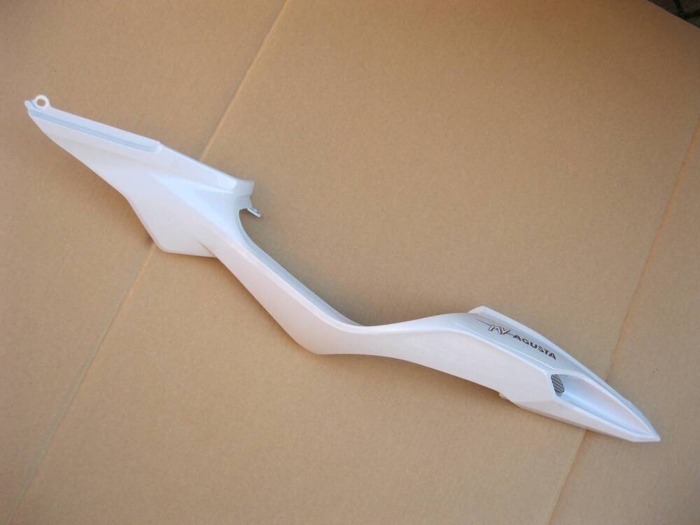 MV Agusta F3 675 fianchetto posteriore sinistro (3)