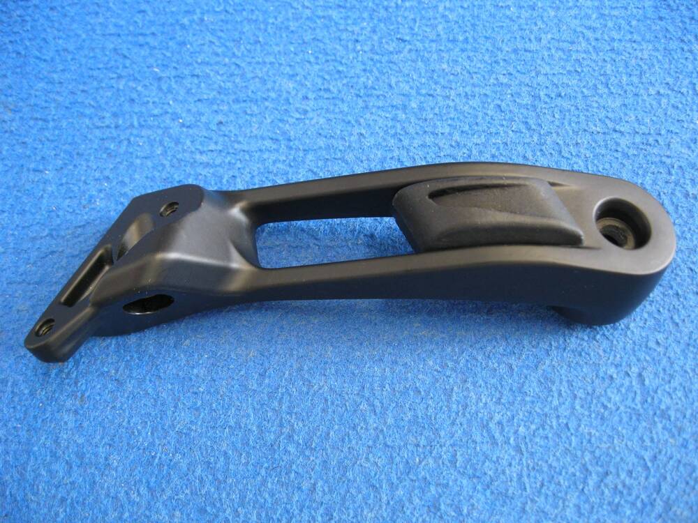 MV Agusta supporto specchio 8000B8535 e 8000B8536 (3)