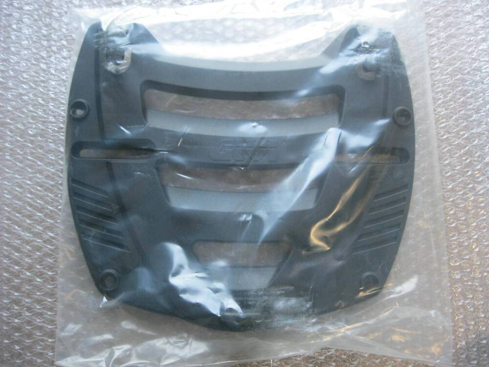 Givi SR 54 supporto bauletto Piaggio X9 250