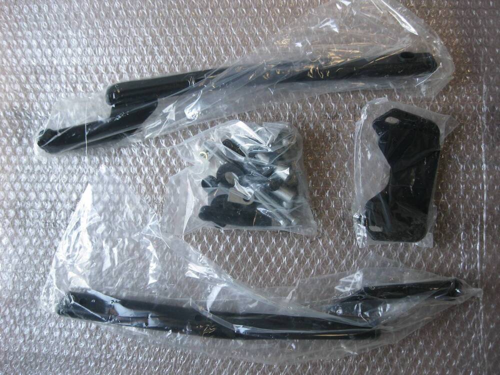 Givi SR 54 supporto bauletto Piaggio X9 250 (5)