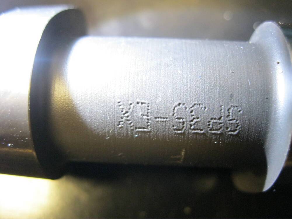 MV Agusta F4 750 alberi a camme (3)