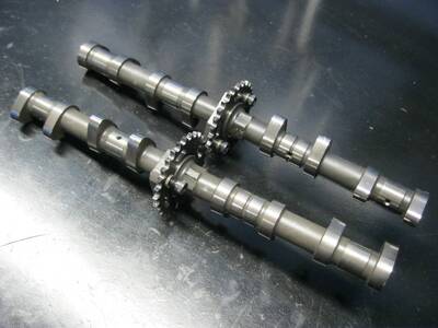 MV Agusta F4 750 alberi a camme