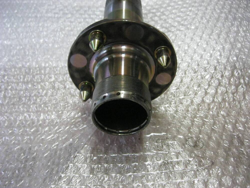 MV Agusta perno ruota posteriore (3)