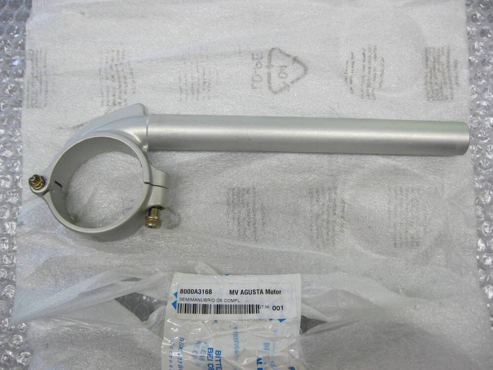 MV Agusta F4 1000 semimanubrio dx e sx (2)