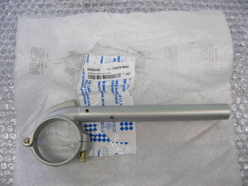 MV Agusta F4 1000 semimanubrio dx e sx (3)