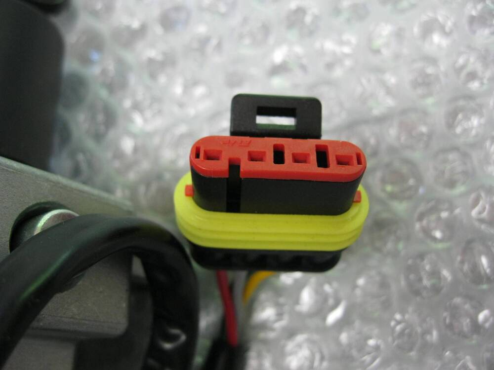 MV Agusta B4 - F4 kit blocchetto e serrature (2)