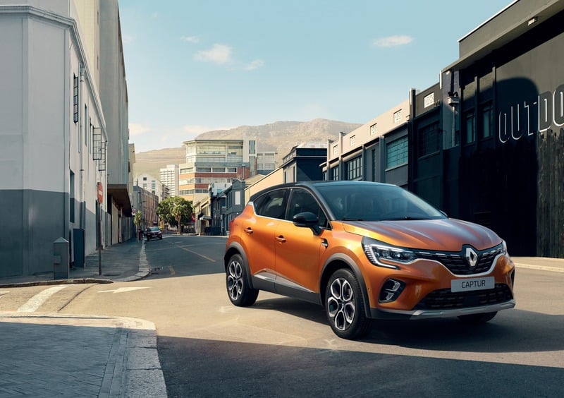 Renault Captur (2019-->>) (61)