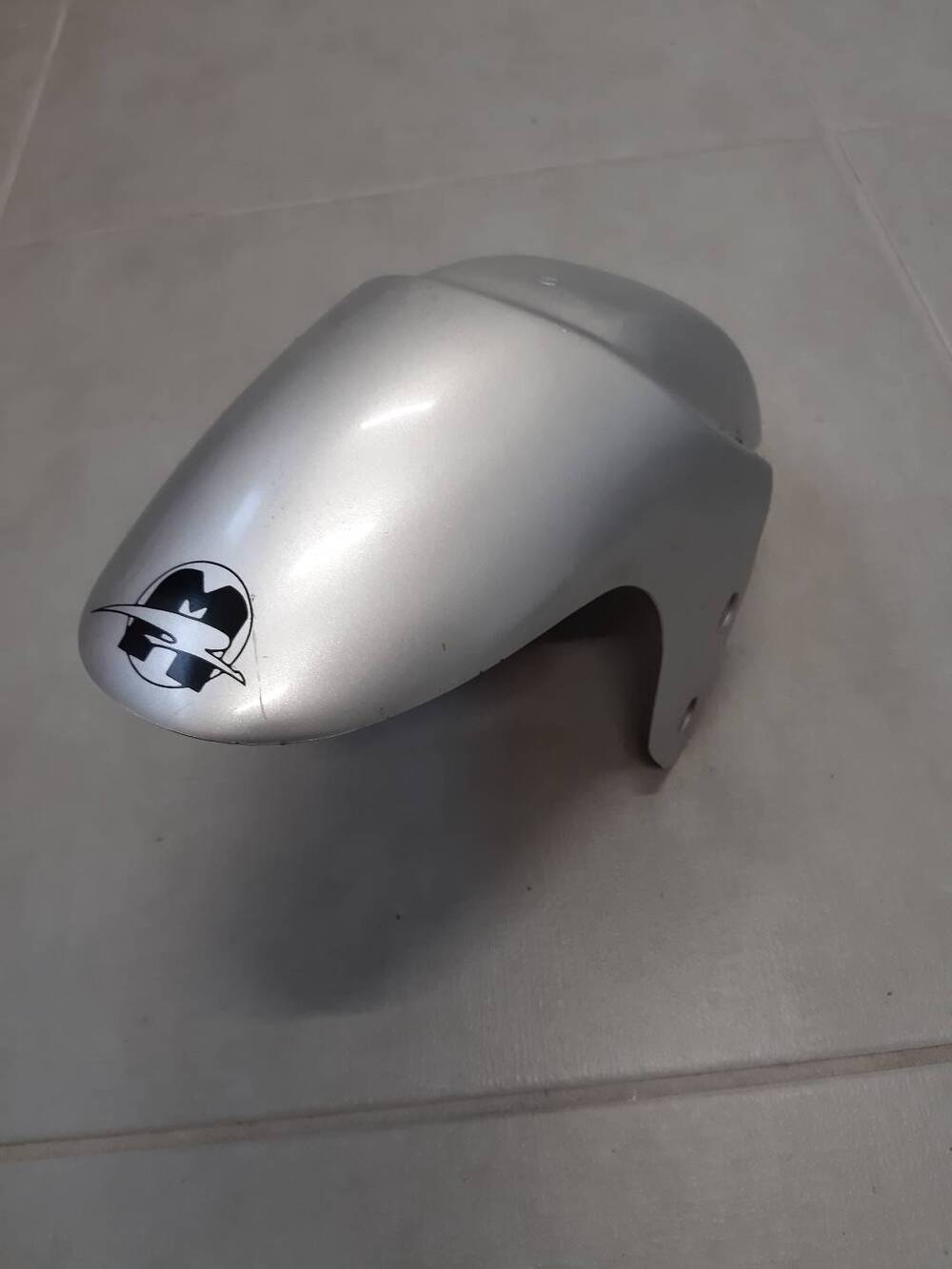 Parafango anteriore Aprilia Leonardo 125-150 (2)