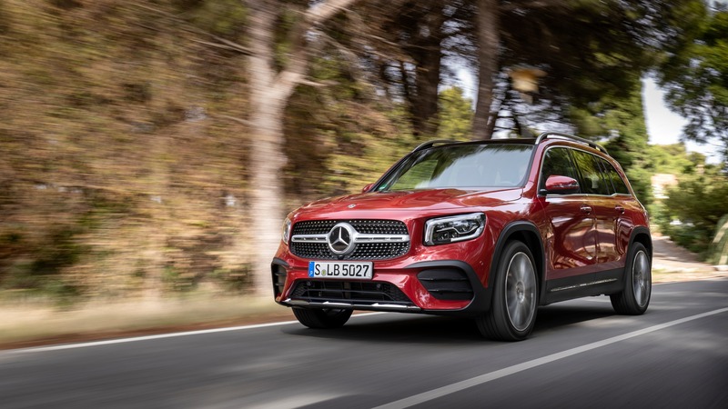 Mercedes GLB 2020, la SUV sette posti (compatta) che mancava [Video]
