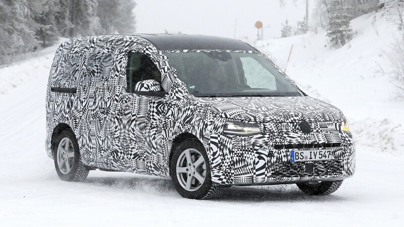 Volkswagen Caddy: restyling o nuova generazione? [Foto spia]