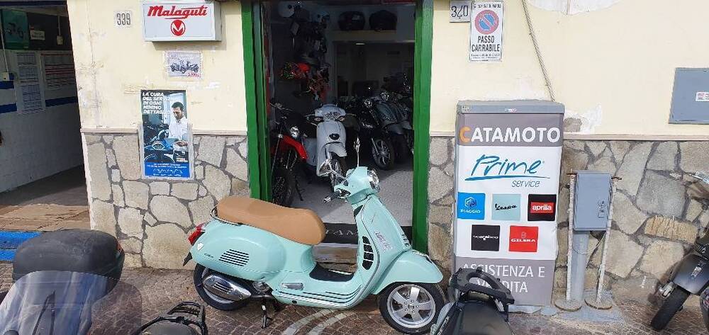 Vespa GTS 300 Hpe (2021 - 22) (3)