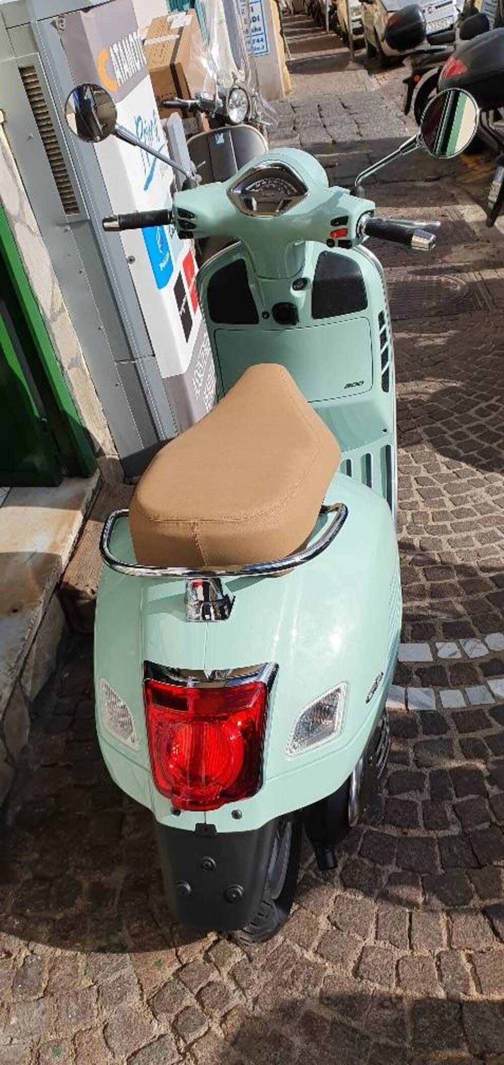 Vespa GTS 300 Hpe (2021 - 22) (6)