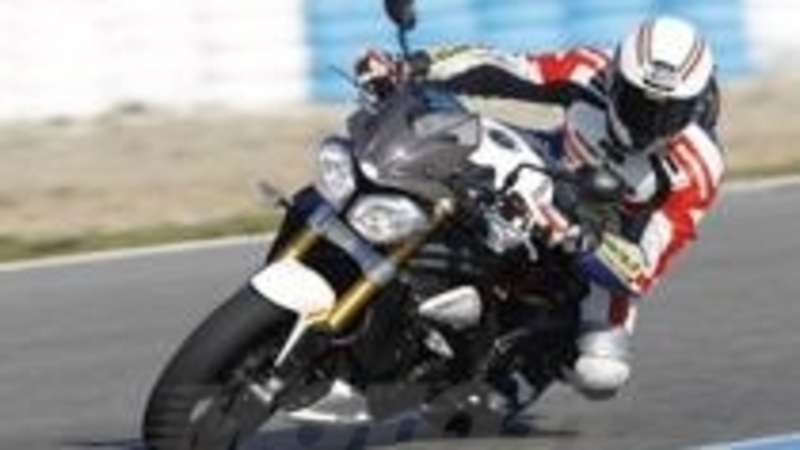 Triumph Speed Triple 1050 R 