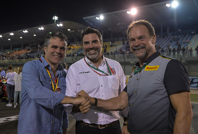 Da sinistra, Roberto Righi (Pirelli), Marc Saurina (Dorna) e Giorgio Barbier