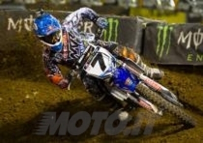 Supercross. James Stewart vince a Oakland