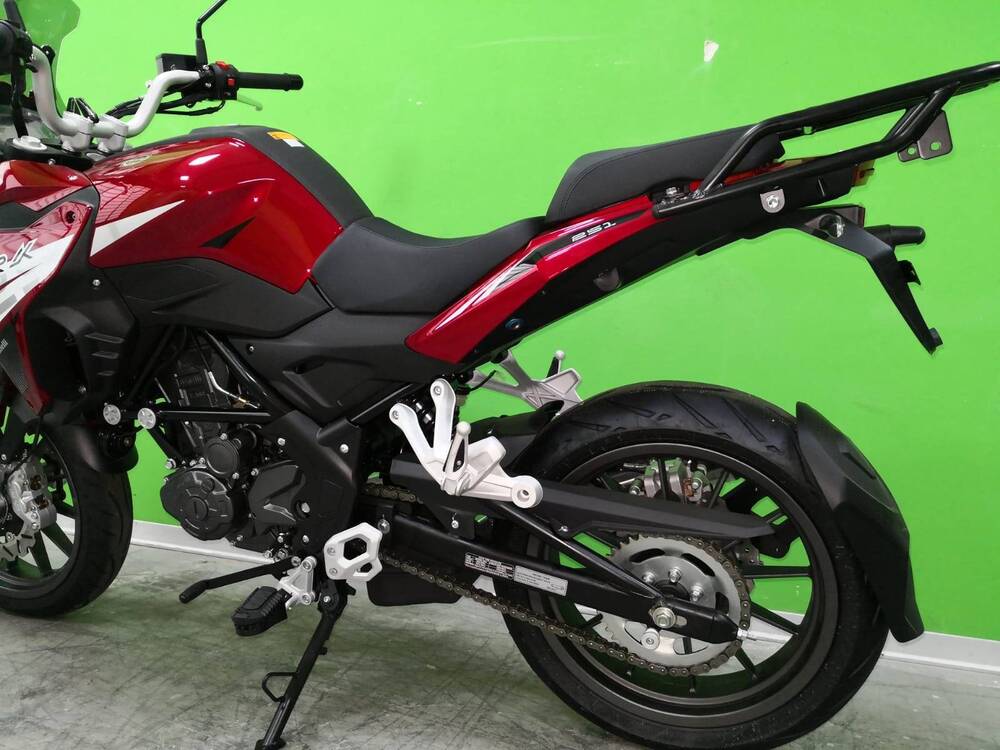 Benelli TRK 251 (2019 - 20) (4)