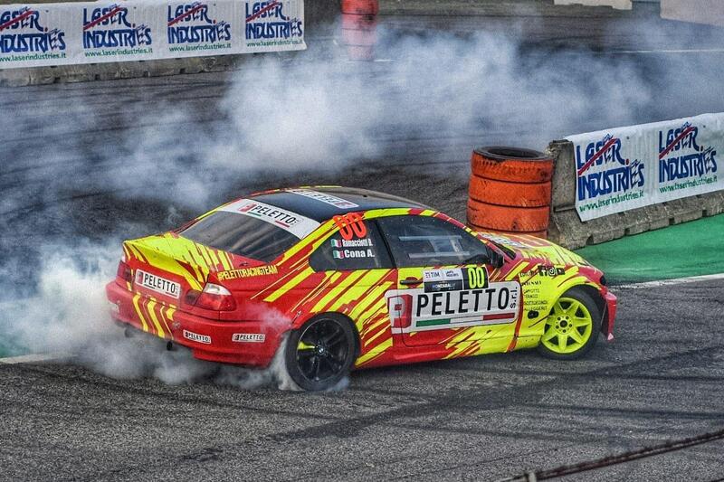 Alberto Cona sul rettilineo di Monza durante il &#039;Monza Rally Show 2019&#039;