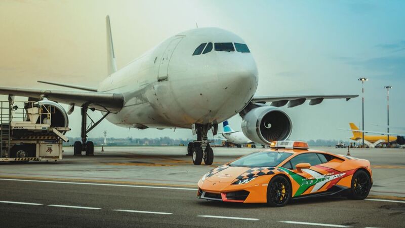 Lamborghini: una Huracan RWD per l&rsquo;aeroporto di Bologna