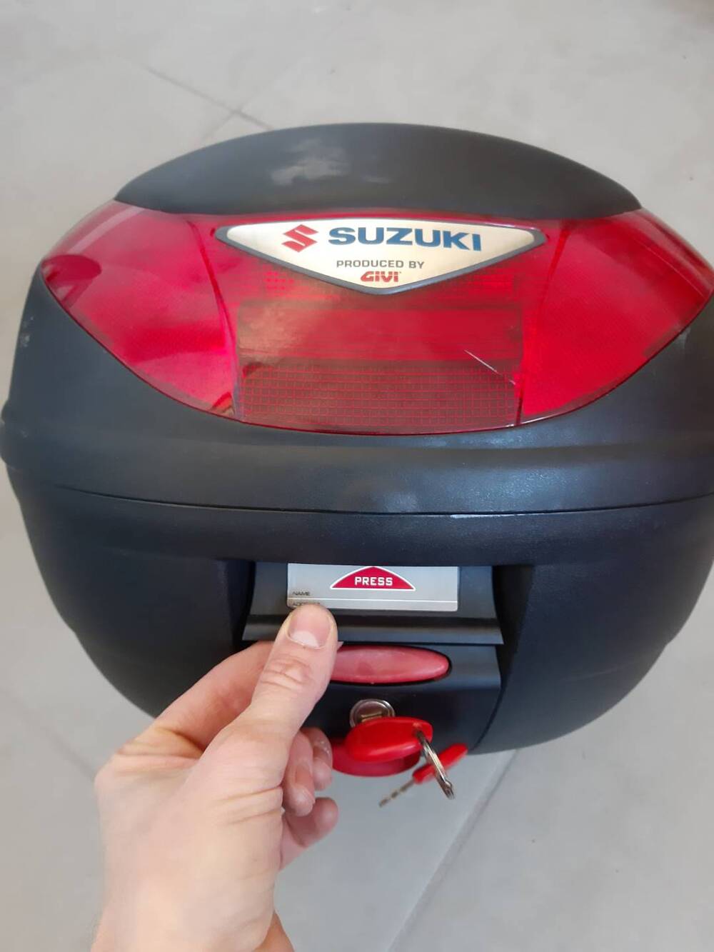 Bauletto Givi goffrato monolock (2)