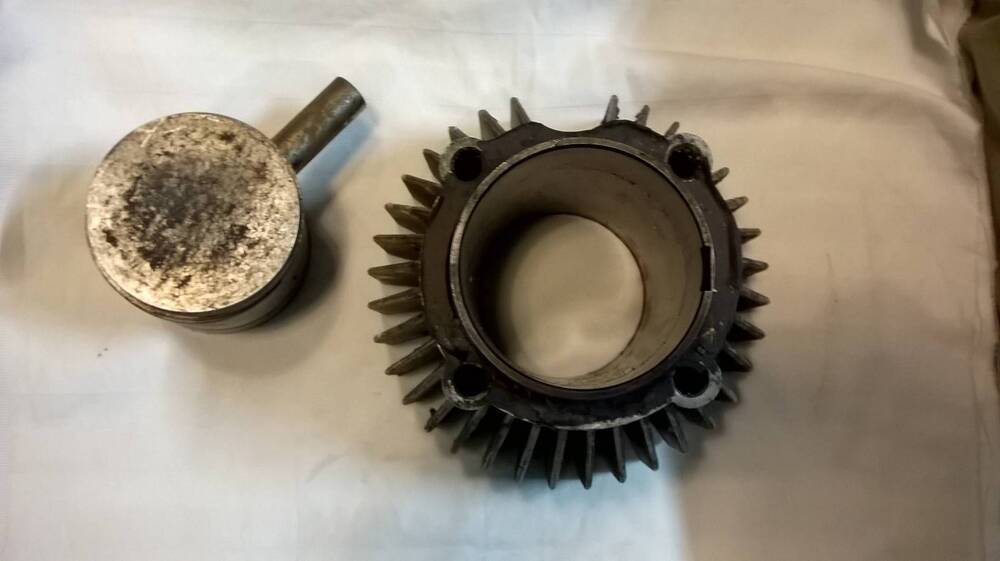 Cilindro, pistone, fasce per Moto Guzzi Ercole
